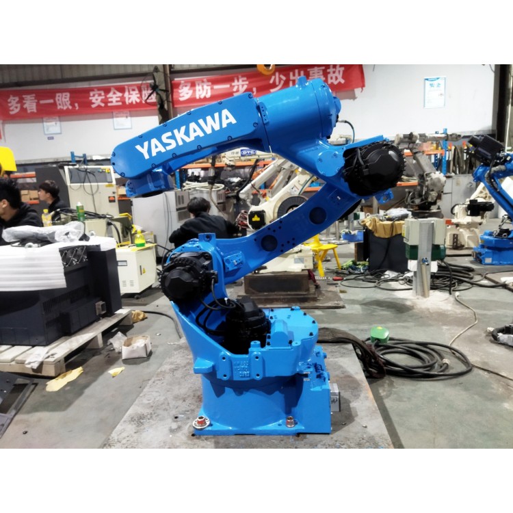 Industrial Robot YASKAWA MOTOMAN GP12