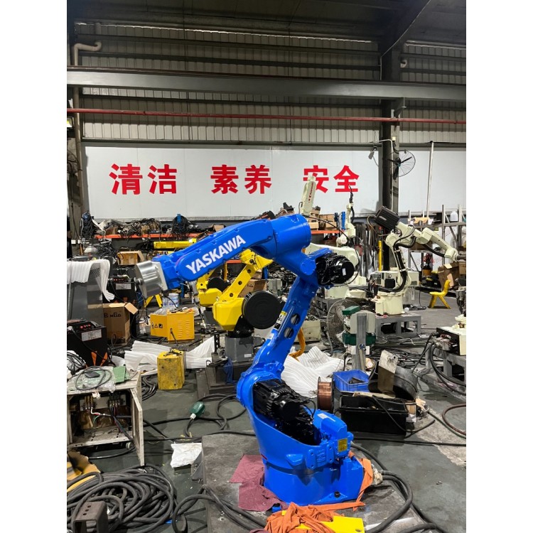 Industrial Robot YASKAWA MOTOMAN MA1440 WELDING ROBOT