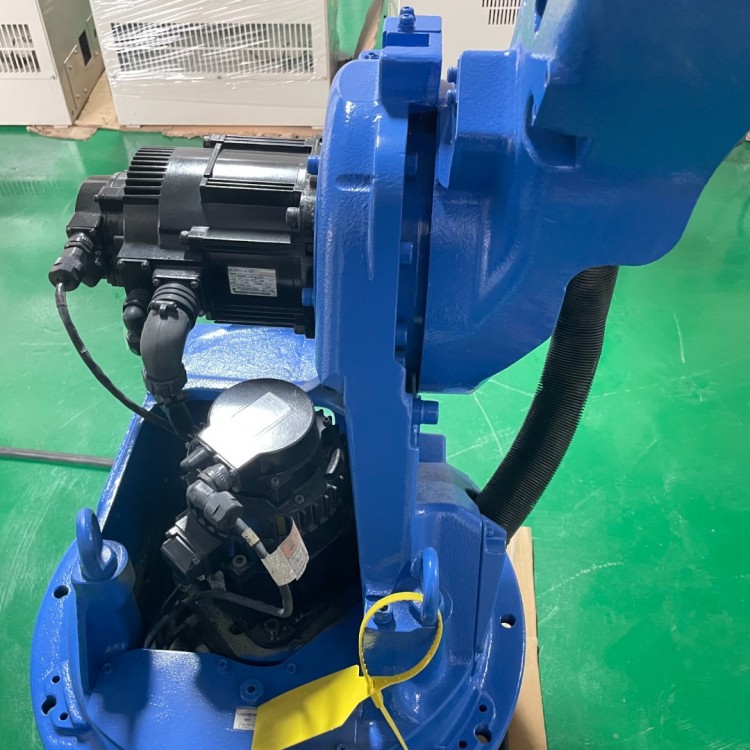 Motoman HP20D Industrial Robot