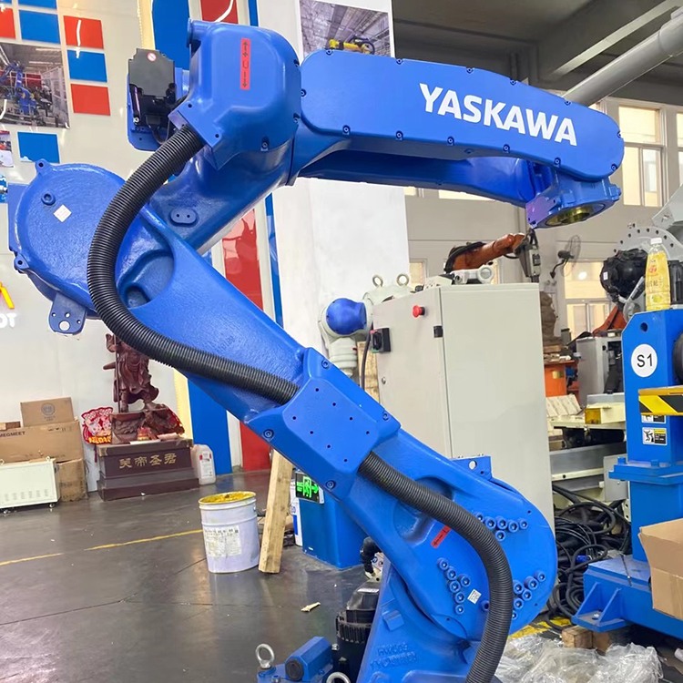 Yaskawa Robot GP25 Handling Robot, Working Range 1730 mm, Payload 25 kg