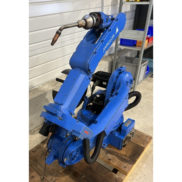 MOTOMAN EA1900N Arc Welding Robot