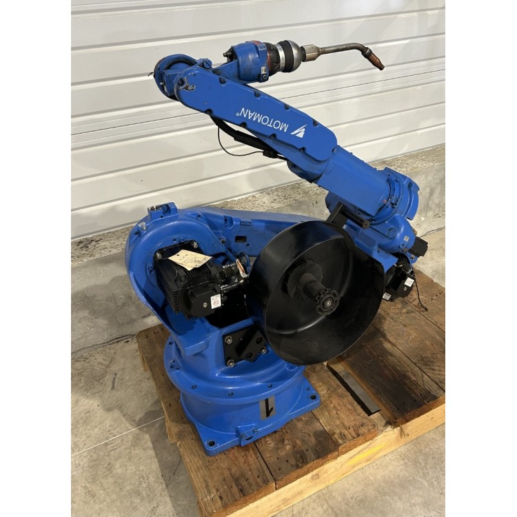 MOTOMAN EA1900N Arc Welding Robot