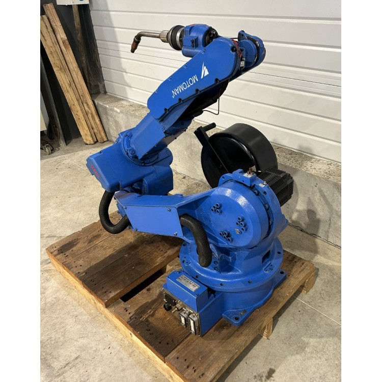 MOTOMAN EA1900N Arc Welding Robot