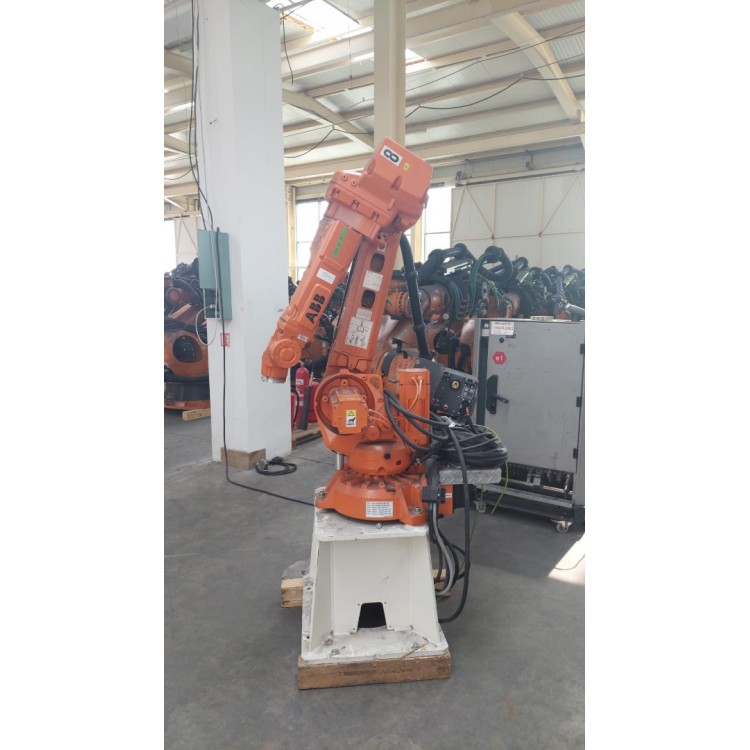 ABB IRB2600ID-15/1.85 M2004 IRC5 Controller