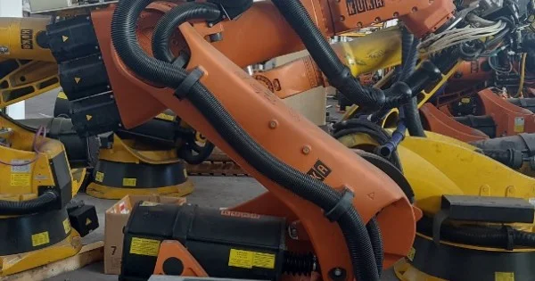 Kuka KRC2 ed05 KR200-3 COMP Robot