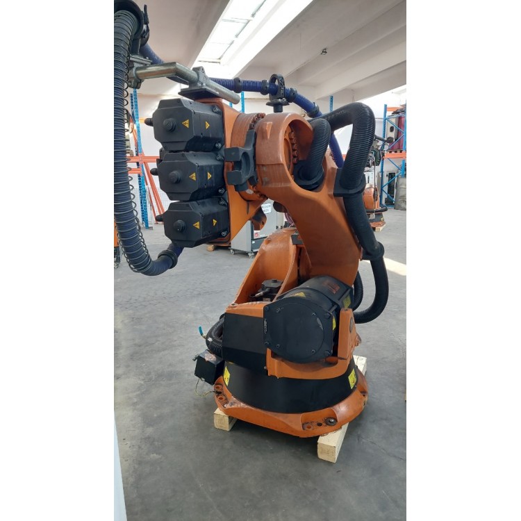 Kuka KRC2 ed05 KR210 L180-2 Robot
