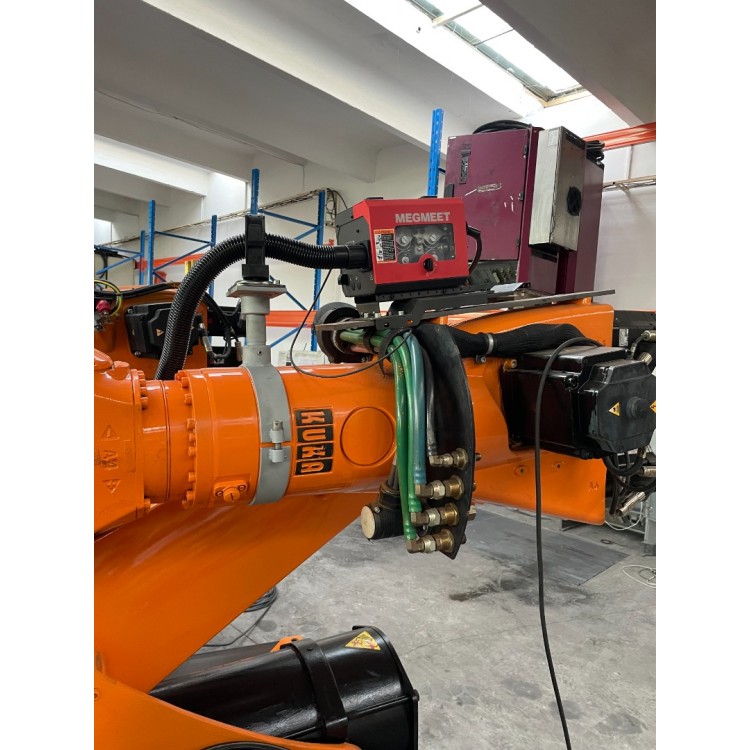 kuka KRC2 KR 210-2 & New Megmeet Arc Welding Set