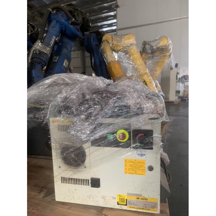 Fanuc M-10iD/8L Industrial Robot